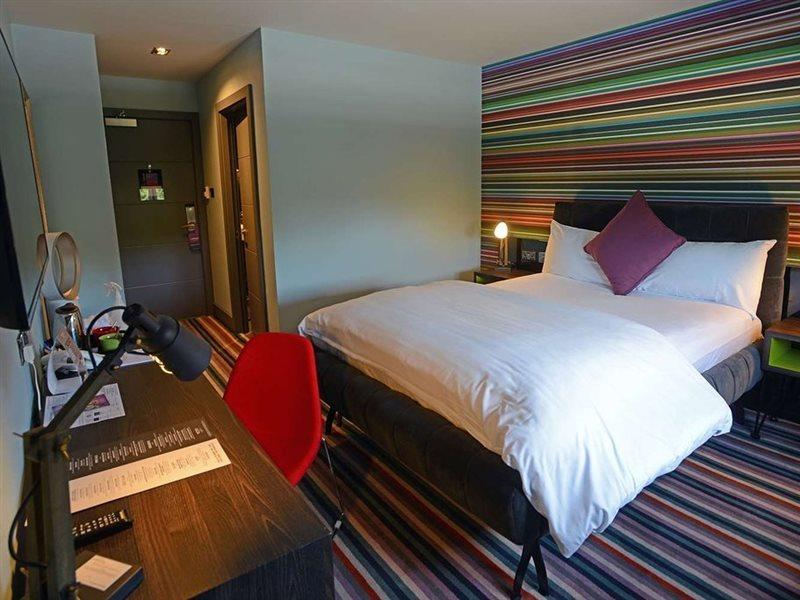 Village Hotel Coventry Exterior photo