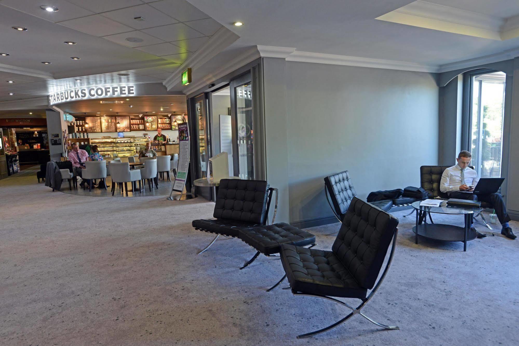 Village Hotel Coventry Exterior photo